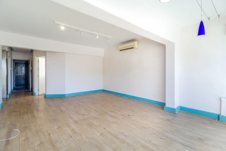 2 Bedroom Property for Sale in Tamboerskloof Western Cape
